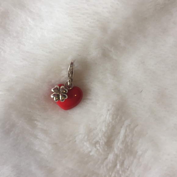Thomas Sabo Red Heart w/ Clover Charm - Picture 1 of 3